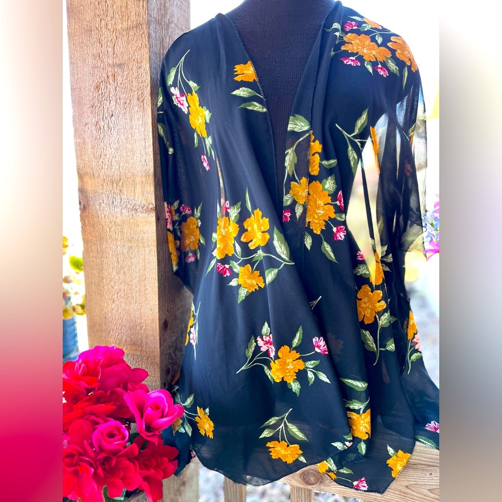 Live 4 Truth Black Floral Chiffon Semi-Sheer Open Front Kimono Duster Cover 1X